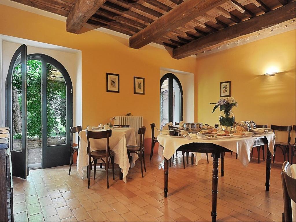 Villa Collepere Country House 마텔리카 외부 사진
