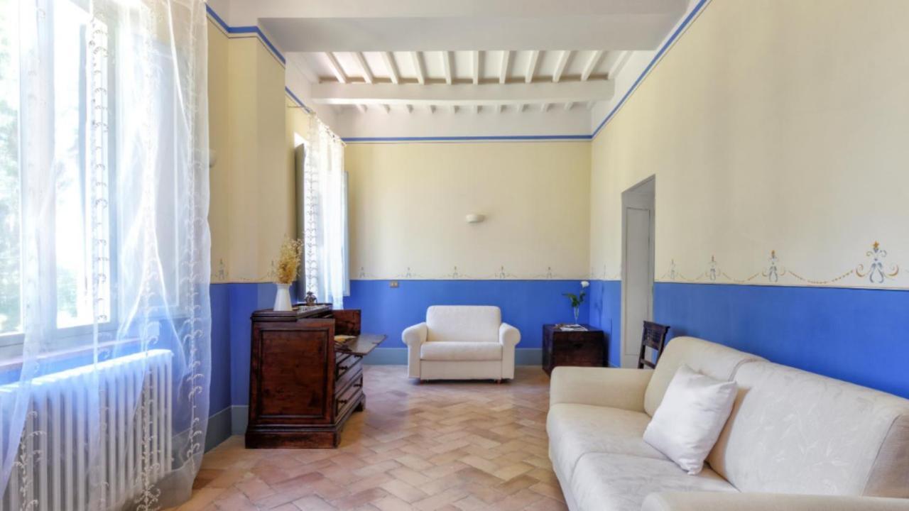 Villa Collepere Country House 마텔리카 외부 사진